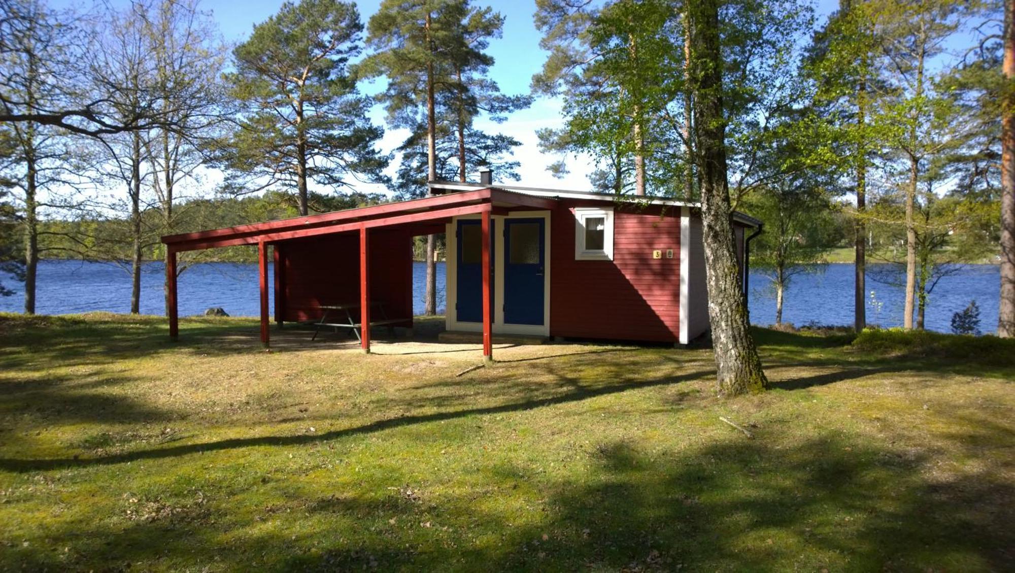 Langasjoenaes Camping & Stugby カールスハムン エクステリア 写真